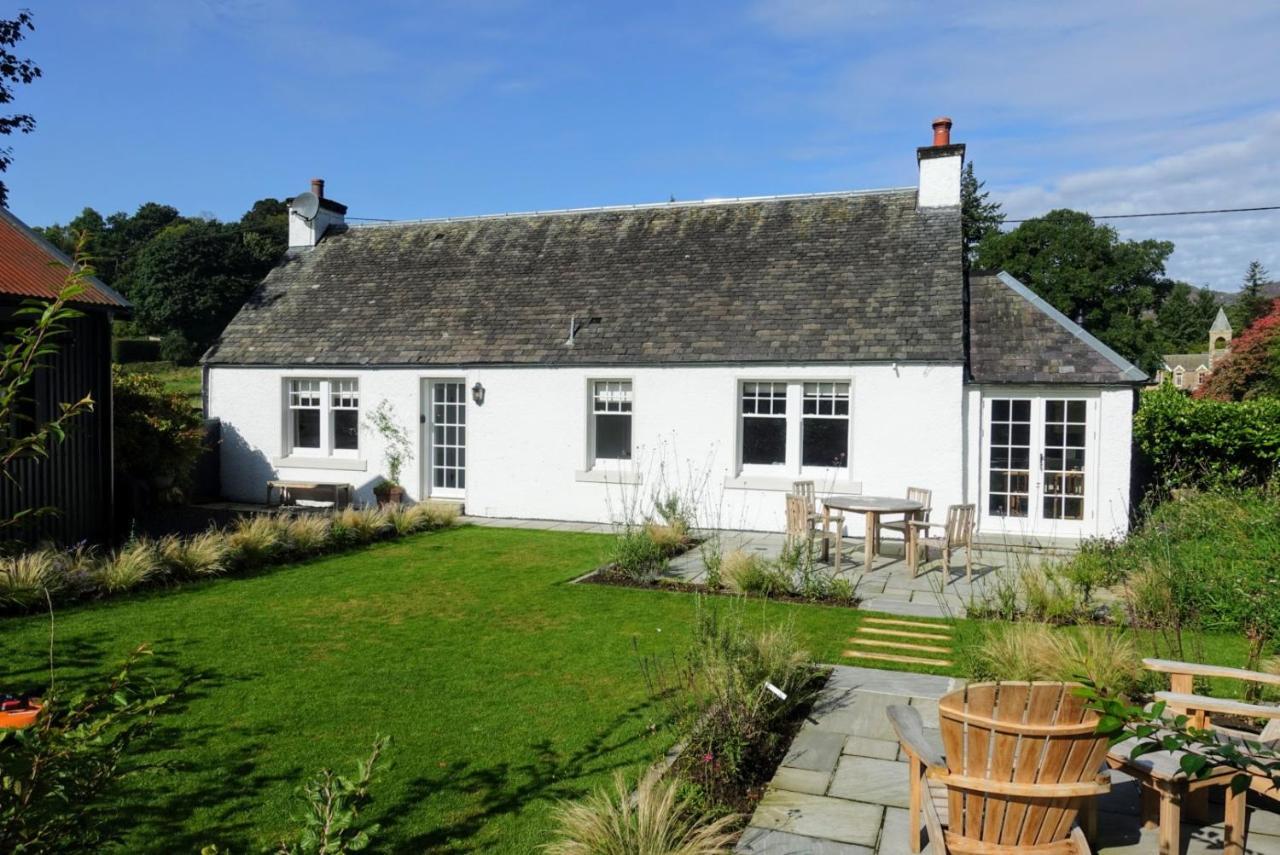 Ross Lodge Comrie Eksteriør bilde
