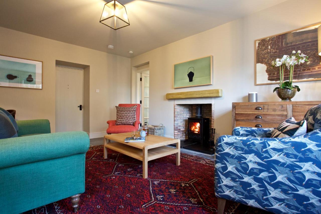 Ross Lodge Comrie Eksteriør bilde