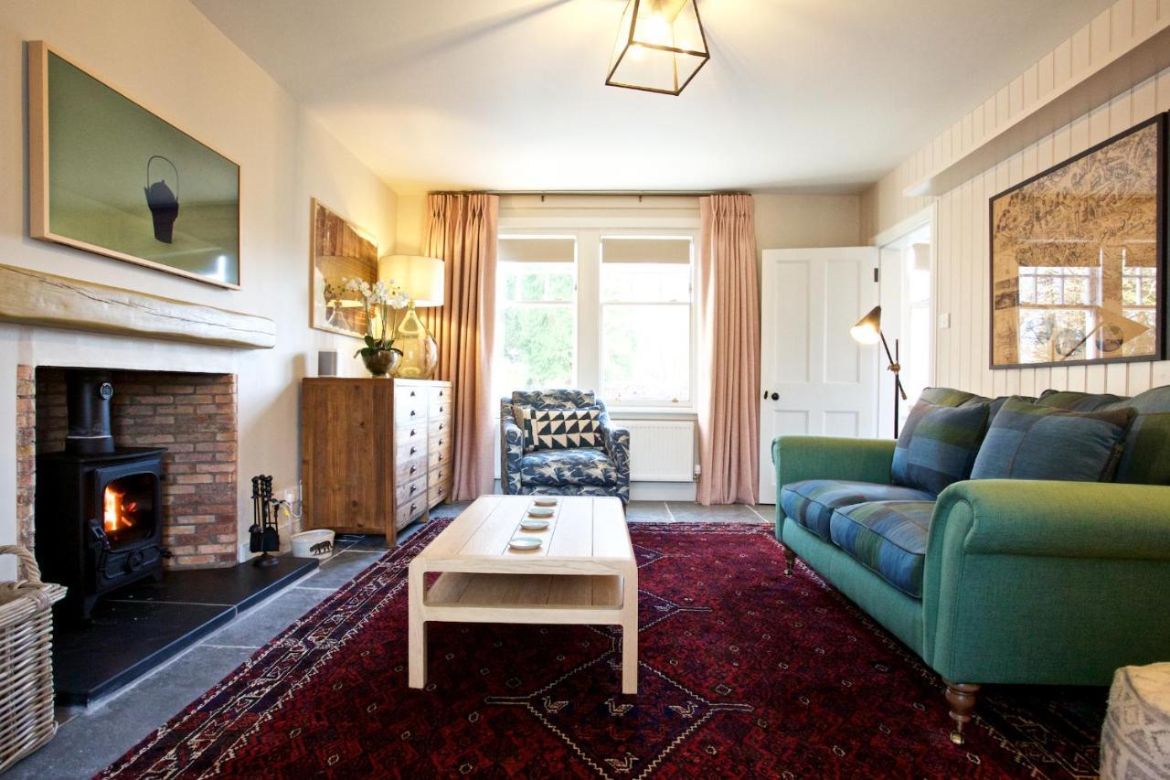 Ross Lodge Comrie Eksteriør bilde