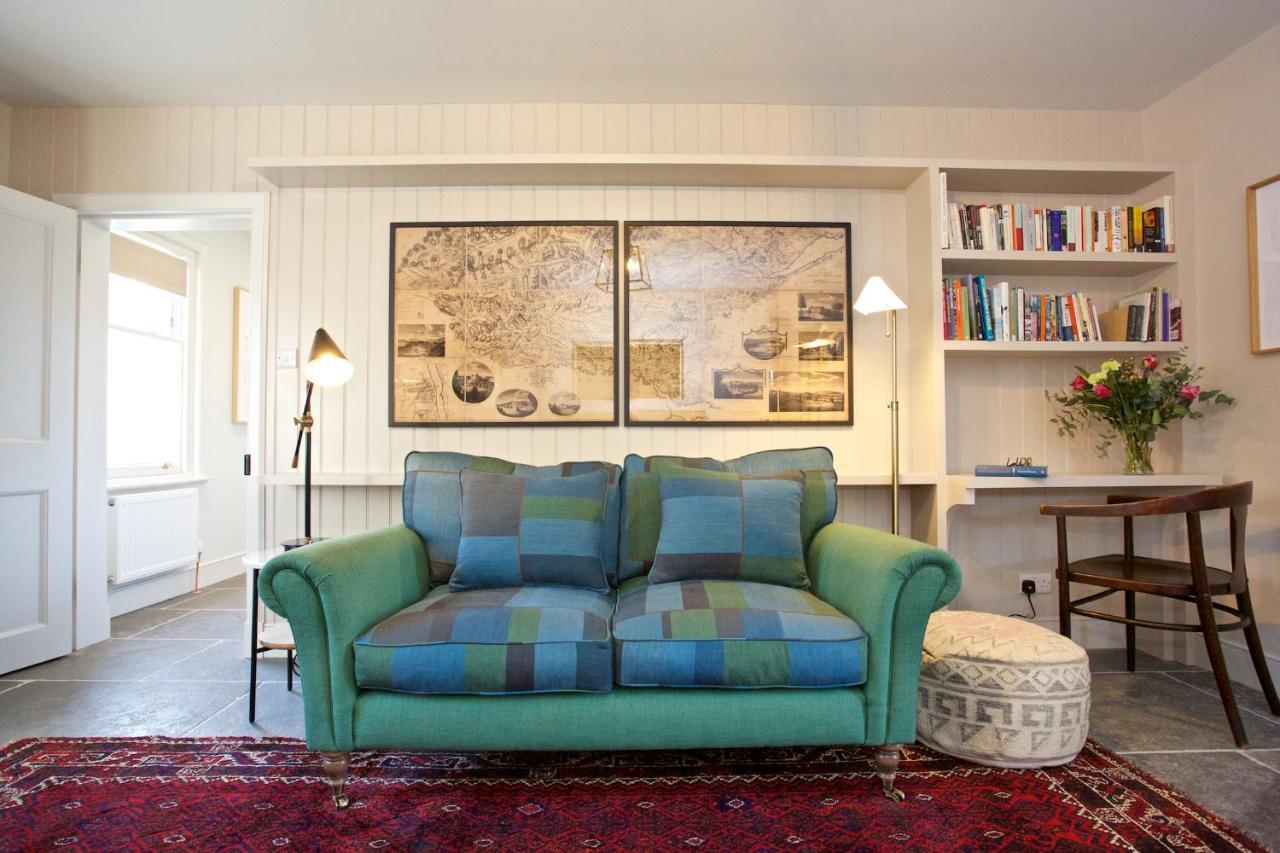 Ross Lodge Comrie Eksteriør bilde