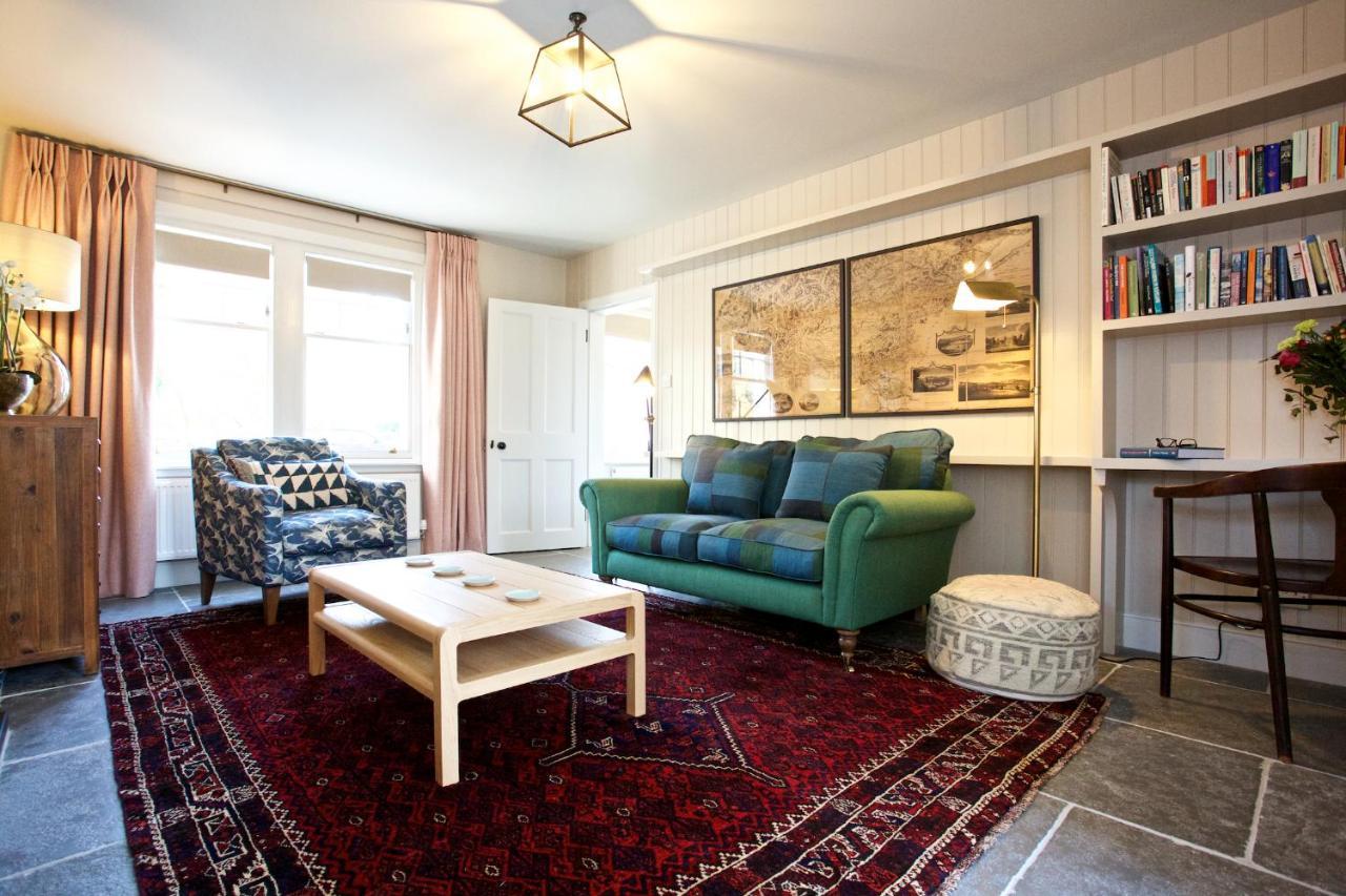 Ross Lodge Comrie Eksteriør bilde